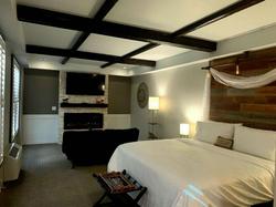 Cedar Stables Inn And Suites