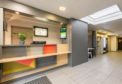 B&B Hotel Calais Centre St Pierre