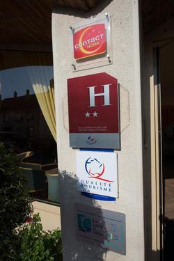 Hotel Anne De Beaujeu