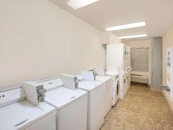 WoodSpring Suites Jacksonville Beach Blvd.