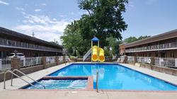 South Shore Inn