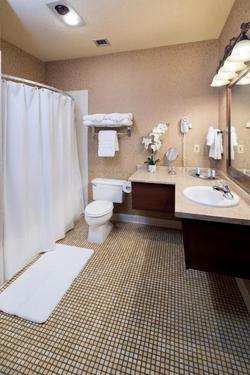 Grand Gateway Hotel