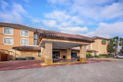 Courtyard By Marriott Houston Rice University