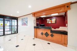 OYO Townhouse Houston Airport North