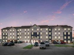 Woodspring Suites Denton