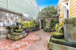 B&W Courtyards