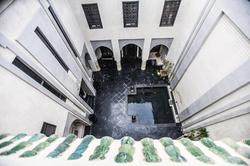 Riad K