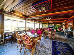 Safran Cave Hotel