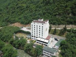 Jolnar Garden Hotel