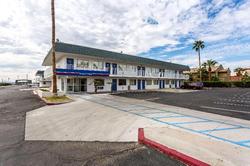 Motel 6 Blythe, CA
