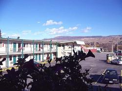 Holiday Lodge