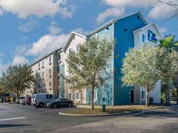 Woodspring Suites Orlando South