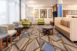 Holiday Inn Express & Suites Milwaukee West Allis