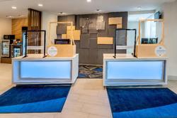 Holiday Inn Express & Suites Milwaukee West Allis