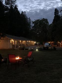 The Pines Motel And Cottages