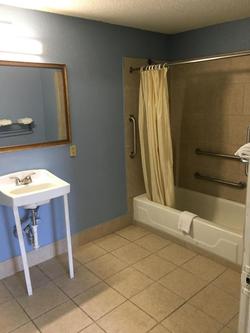 Cumberland Inn - Near Downtown