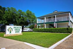 Peach Tree Inn & Suites