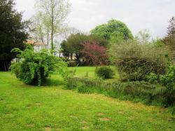 Le Manoir Aux Douves