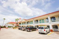 Palace Inn Beltway 8 and Westview