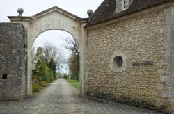 Chateau De Montrame