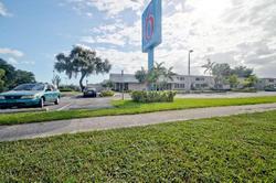 Motel 6 Miami, FL