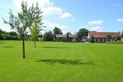 Le Domaine Des Cigognes
