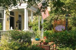 Azalea Inn And Villas