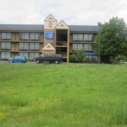 Motel 6 Nashville, TN - Airport