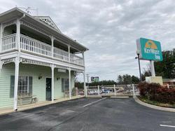 Key West Inn - Cookeville