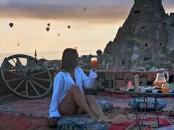 Hermes Cave Hotel