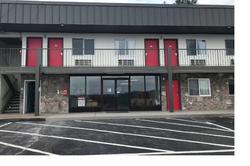 Super 8 by Wyndham Hazleton