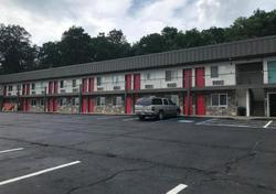 Super 8 by Wyndham Hazleton