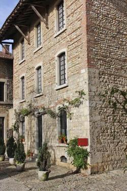 Hostellerie de Pérouges