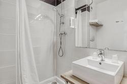 Brit Hotel Clermont L'Herault