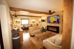Boarders Inn & Suites by Cobblestone Hotels - Syra