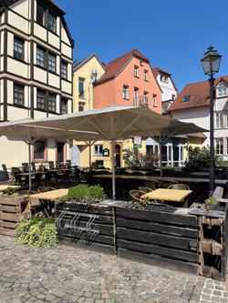 La Flamme Wertheim Garni