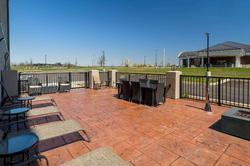 La Quinta Inn & Suites by Wyndham Louisville East