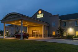 Heritage Place Hotel & Suites