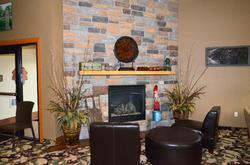 Cobblestone Inn and Suites - Lake View