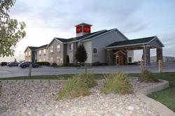 Castle Rock Inn & Suites