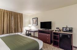 Cobblestone Inn & Suites - Bridgeport