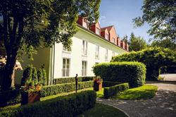 Schlosshotel Neufahrn