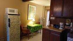 Brookside Motor Inn