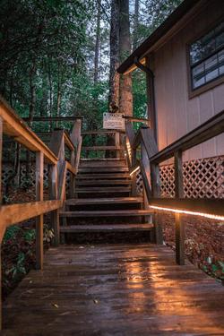 The Cascades Inn