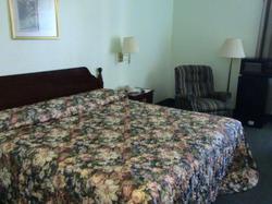 Highland Inn Peculiar