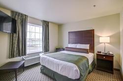 Cobblestone Hotel & Suites – Pulaski/Green Bay