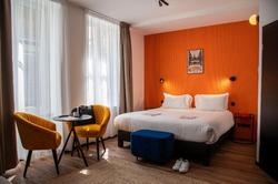 Clap Clap Hotel