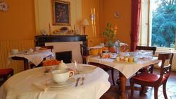 Logis Domaine De Chatenay