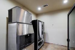 OYO Pinewood Inn & Suites Silsbee