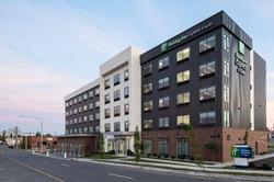 Holiday Inn Express & Suites Little Rock Downtown